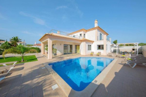Beach Holidays - Villa Ruana - Lux